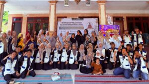 Dari Potensi Lokal Menjadi Inovasi: Mahasiswa KKN Kelompok 24 Universitas Yudharta Pasuruan Gelar Workshop Pengolahan Stik Singkong Bersama PKK dan Posyandu Desa Selolima