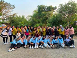 Menjaga Kebugaran, Menguatkan Kebersamaan Warga Desa Ngembe