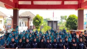 Mengolah Potensi, Menciptakan Nilai Pelatihan Inovasi Olahan Tempe Perkuat Daya Saing UMKM Desa Ngembe.