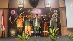 Rektor Universitas Yudharta Pasuruan Raih Penghargaan Indonesia Education Award 2026