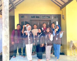 Mahasiswa KKN Kelompok 01 Universitas Yudharta Pasuruan Lakukan Pendampingan Pengembangan Produk Olahan UMKM Tempe di Desa Segoropuro