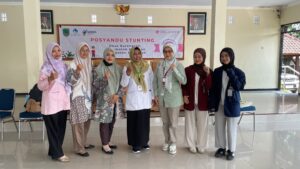 Cegah Stunting di Desa Karangjati Pandaan, Program TJSL PT Organon Pharma Indonesia, Tbk. Salurkan Bantuan Beras Melalui Posyandu Stunting